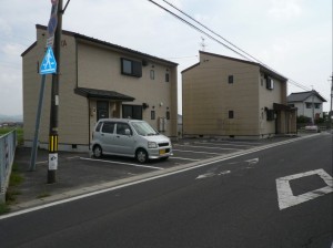 コーポローズA・B 　アパート新築