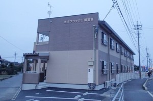 ネオフラッツ三番館Ⅱ　アパート新築